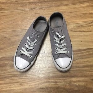 Womens Gray Converse Sneakers Shoes Size 8